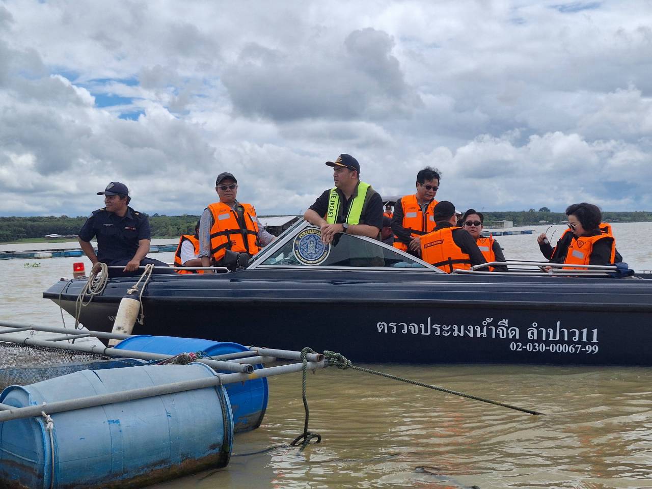 title - รมช.กษ. ลงพื้นที่ติดตามสถานการณ์ปลาหมอคางดำในเขื่อนลำปาว จังหวัดกาฬสินธุ์ 
